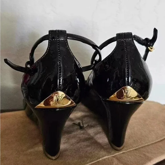 Louis Vuitton Black Patent Leather Wedge PumpsEU 36.5 US 6.5